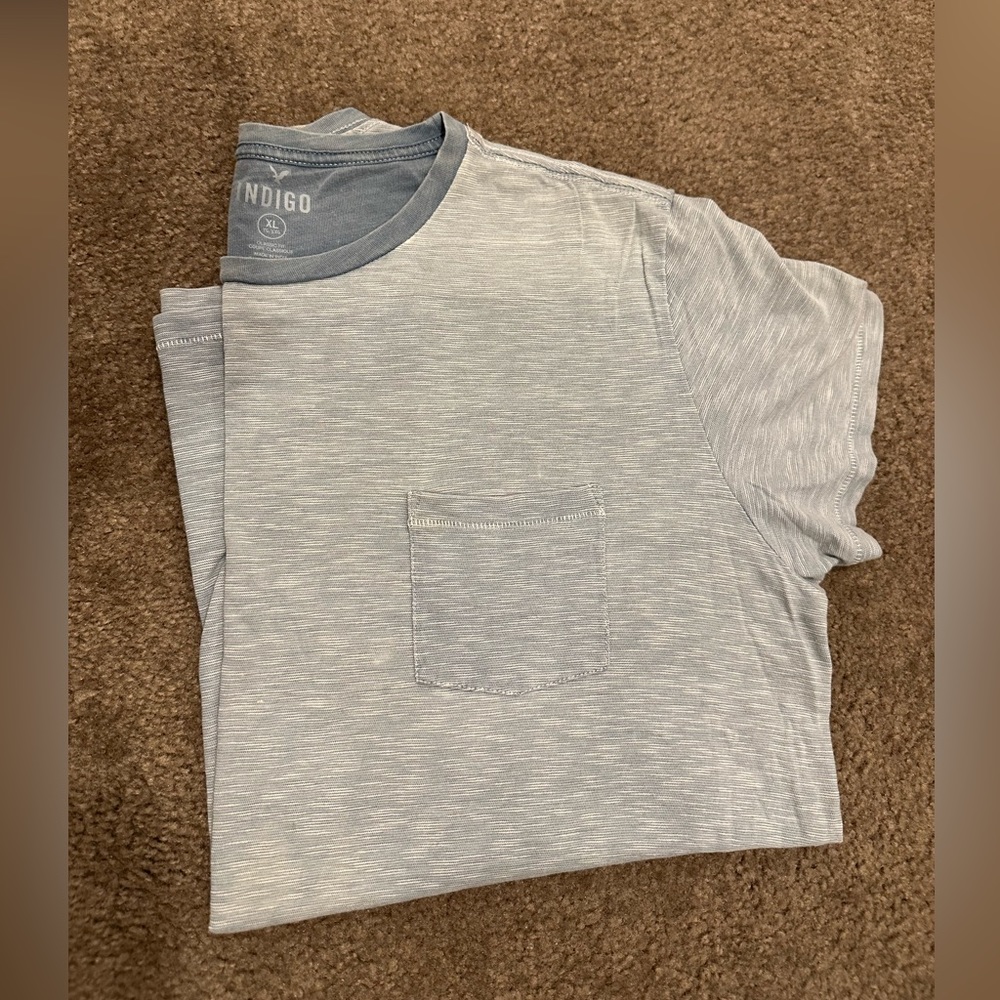 Men’s American Eagle T-Shirt size XL Blue